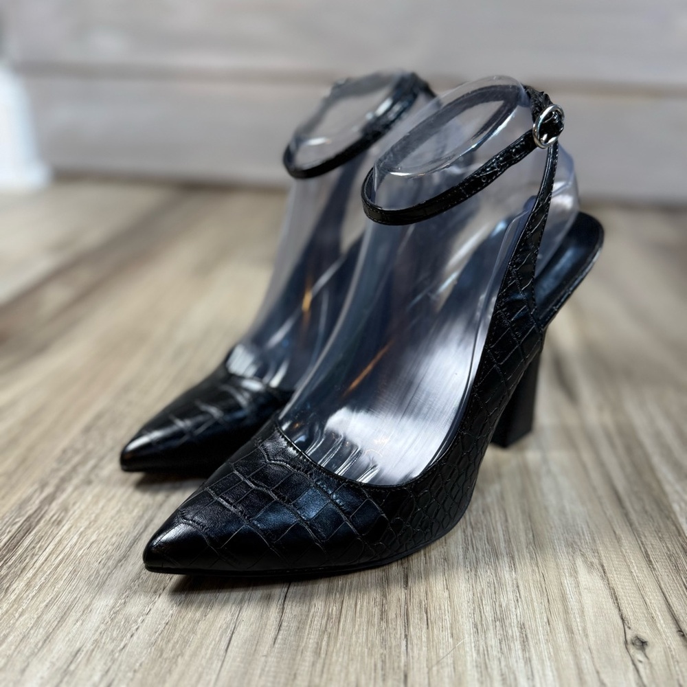 Nine West Black Croc-Pattern Heels - Picture 4 of 16